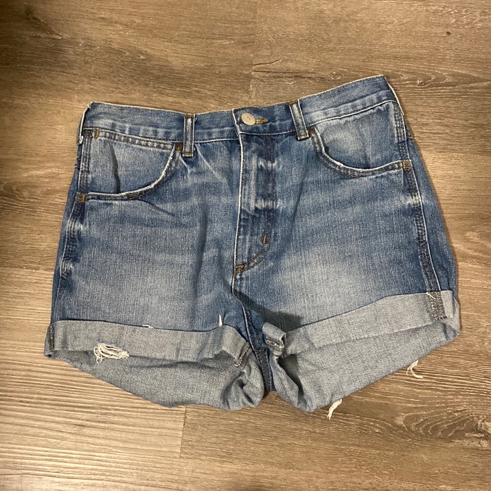 Topshop MOTO Rosa Jean Shorts